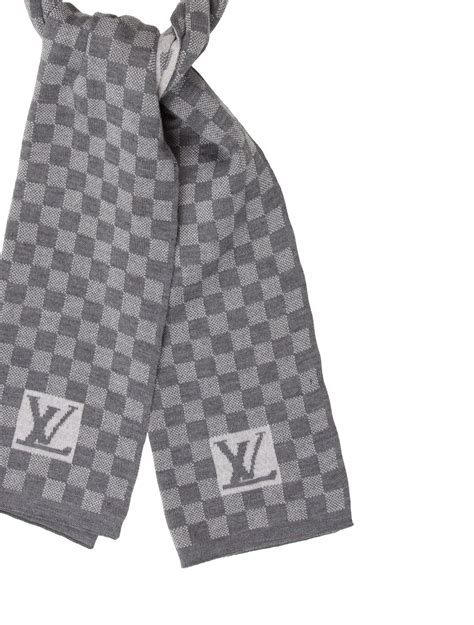 lv petit damier scarf